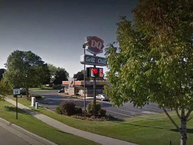 Wisconsin Dairy Queen Puts Up ‘Politically Incorrect’ Sign, Owner Stands By His Decision